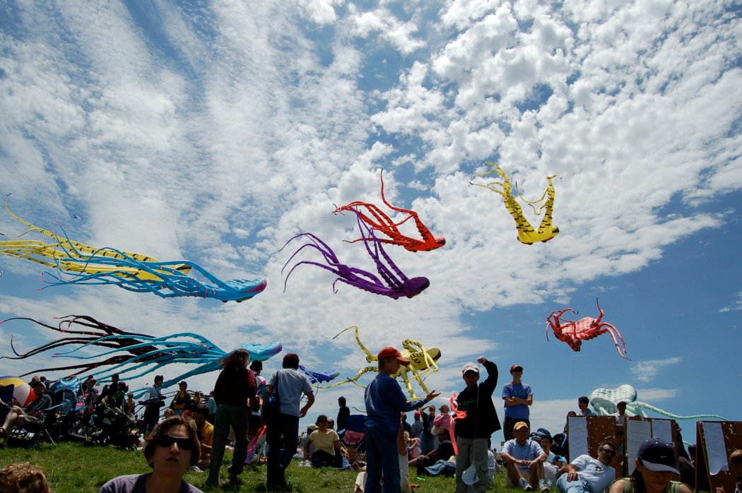 पतंगों के त्योहार पर निबंध, इतिहास (Kite festival India 2024 Date